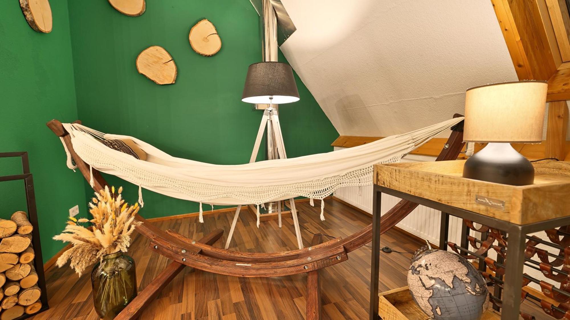 Green Loft Schwarzwald - Dach-Balkon--Musik-Ecke Fluorn-Winzeln 外观 照片